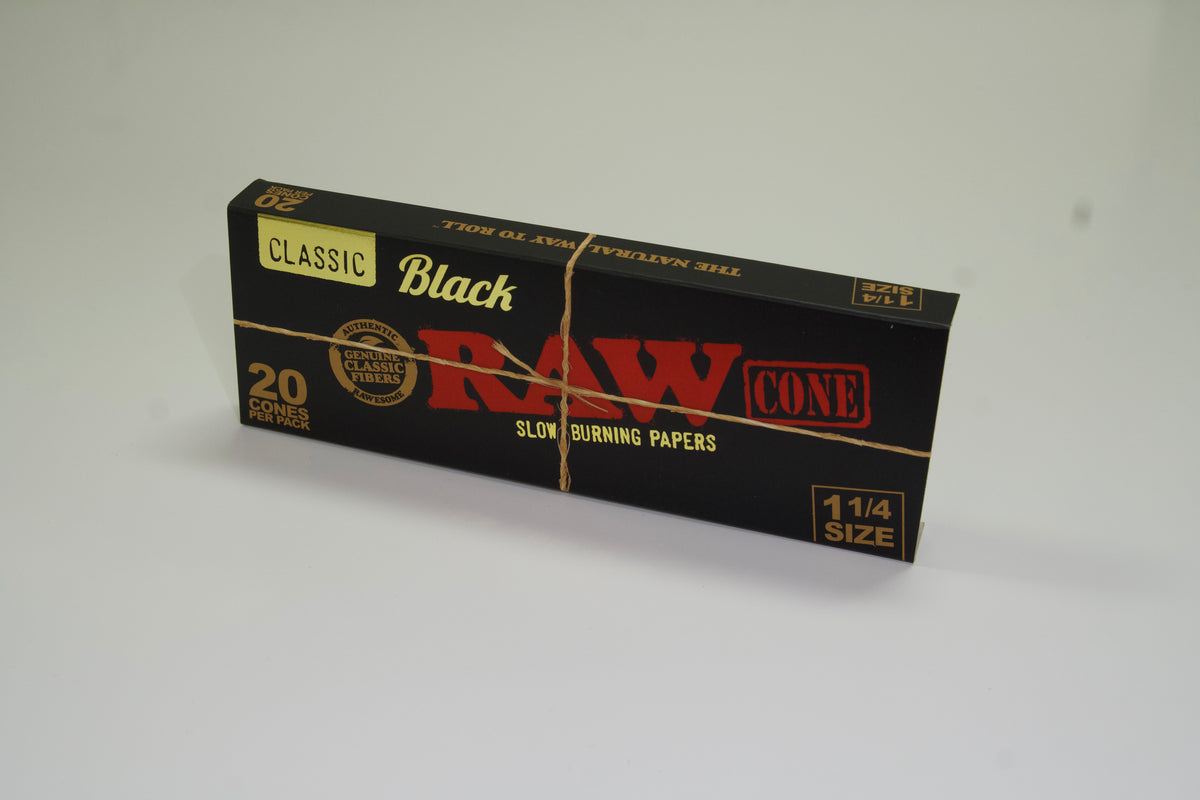 RAW Black Classic Cones 1¼ - 20 Pack